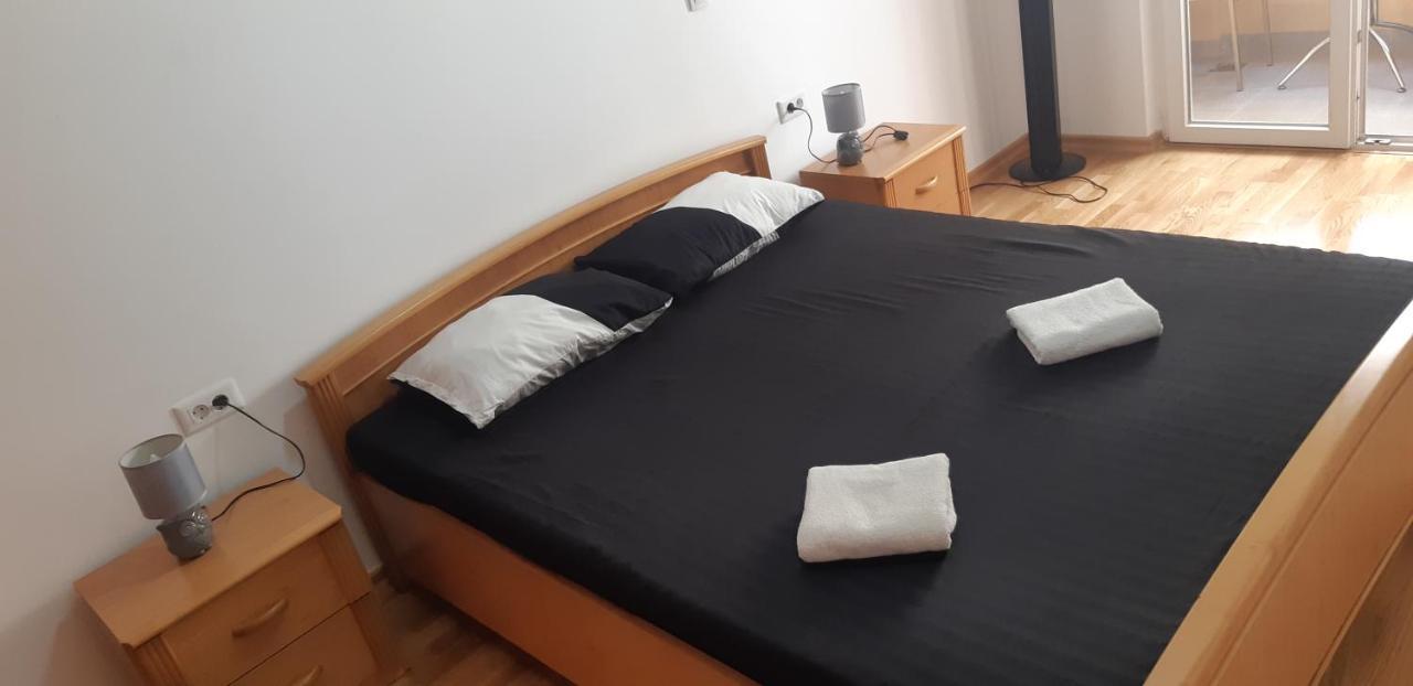 Daka-Maka Apartman Podgorica Kültér fotó